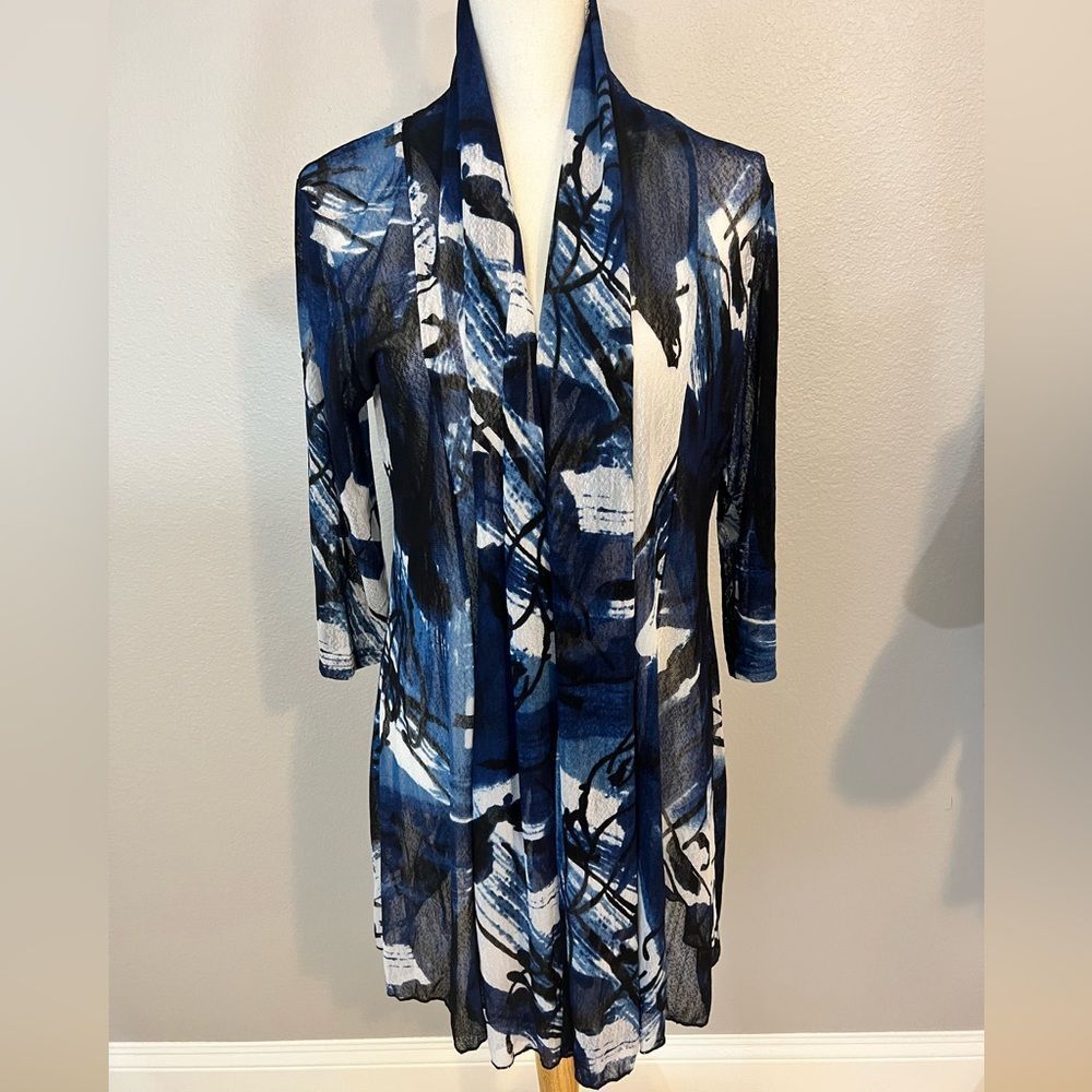 NWOT Whispers Cardigan Size Large